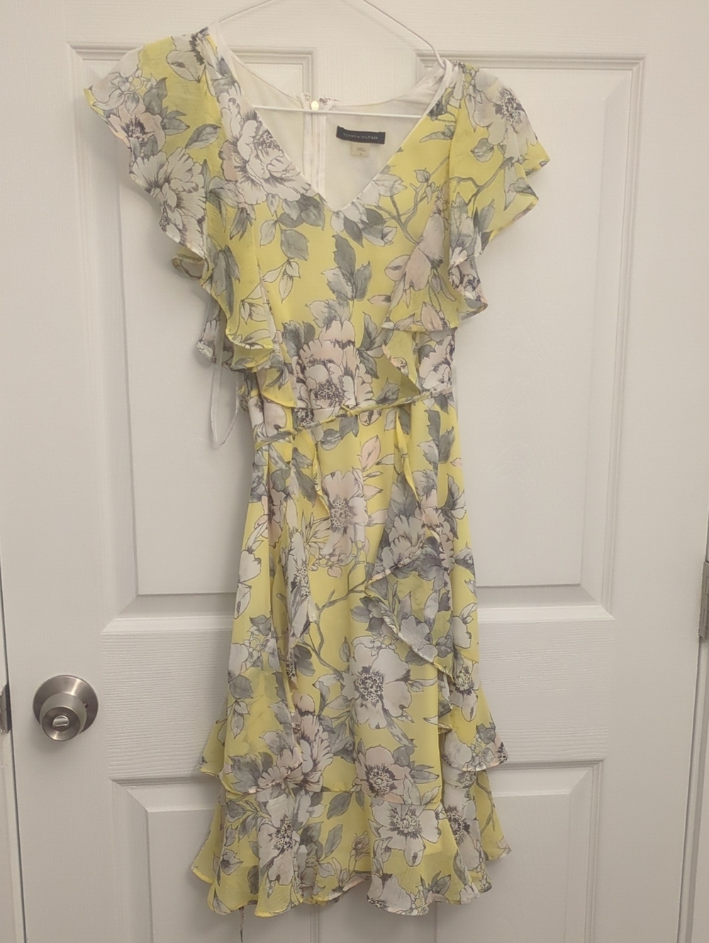 Tommy Hilfiger Yellow Floral Ruffle Knee Length Dress